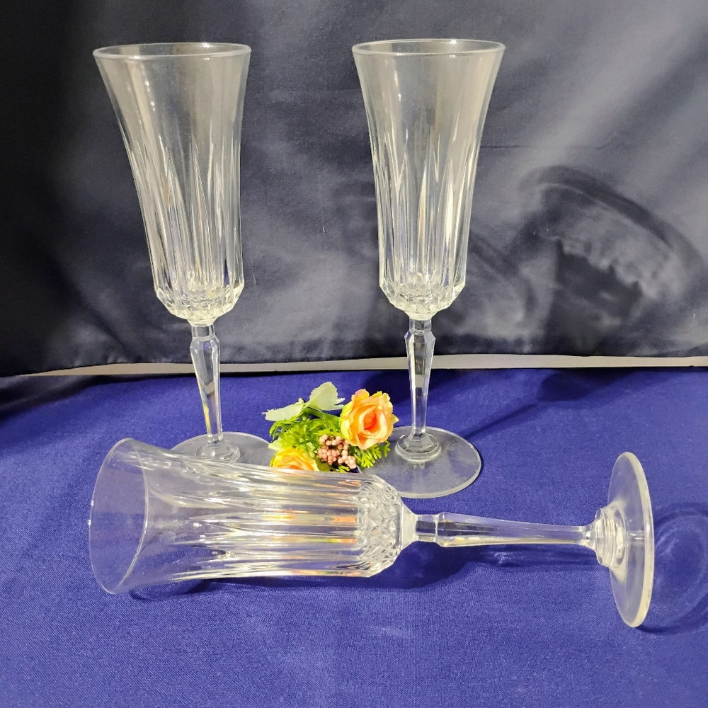 CRYSTAL Flute Champagne Glasses Gorgeous